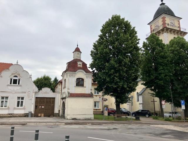 Apartmanovy Dom Slavia Lägenhet Bojnice Exteriör bild